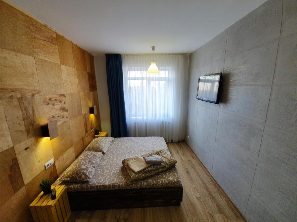 Near Trainstation 603 Apartment Ivano-Frankivsk Luaran gambar